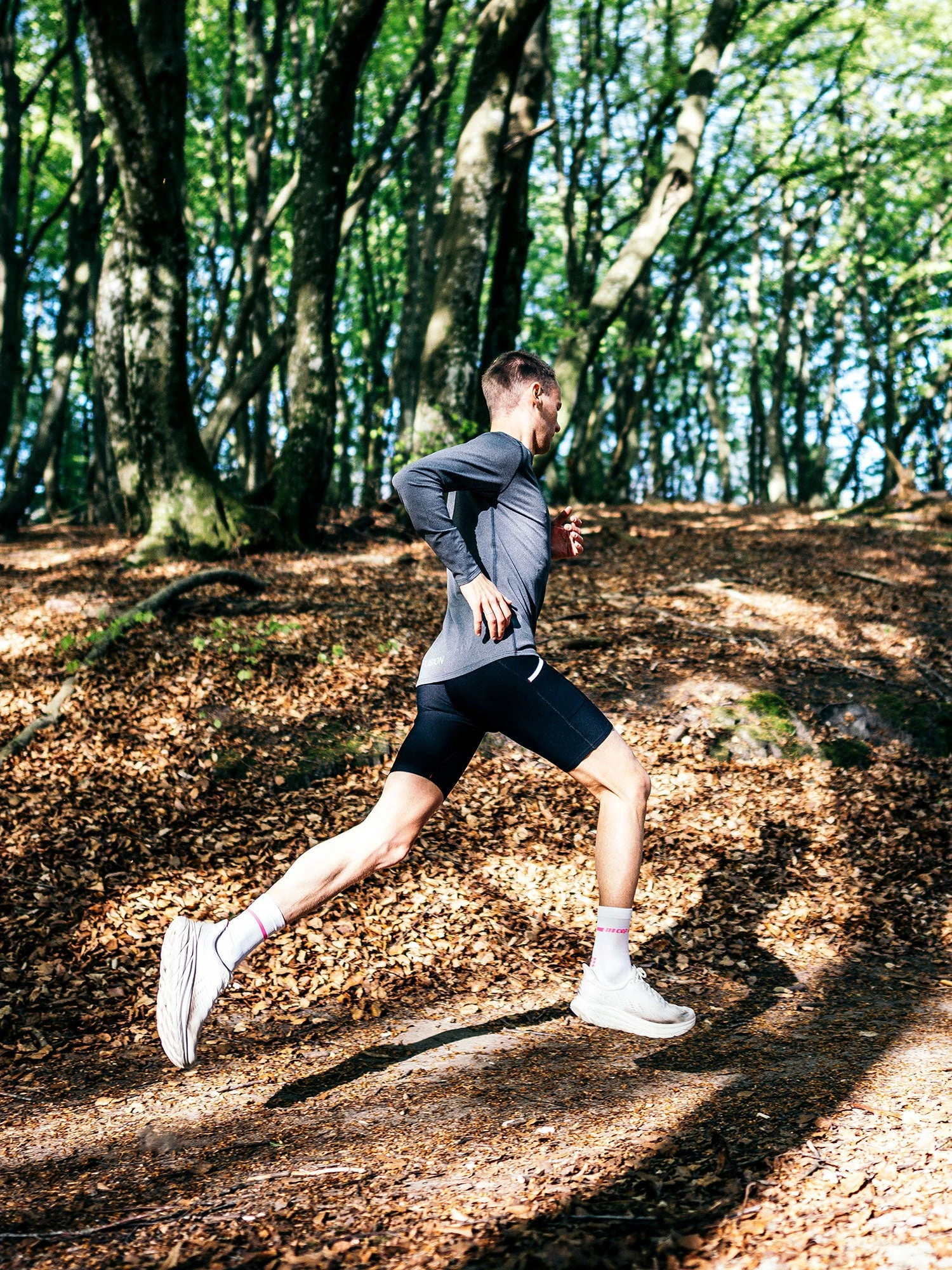 Short Tights - Image 9