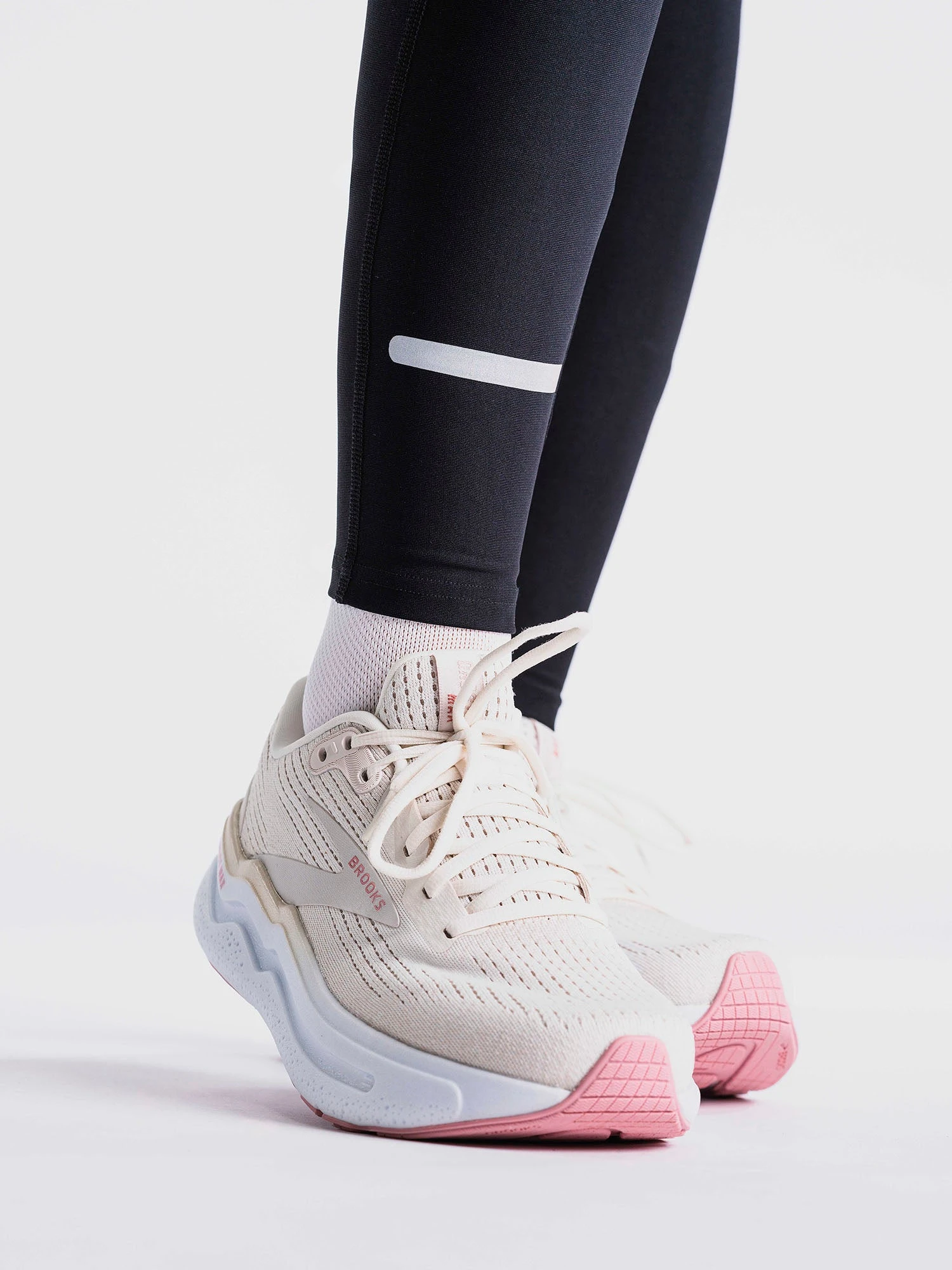 Womens Training Tights - Image 10